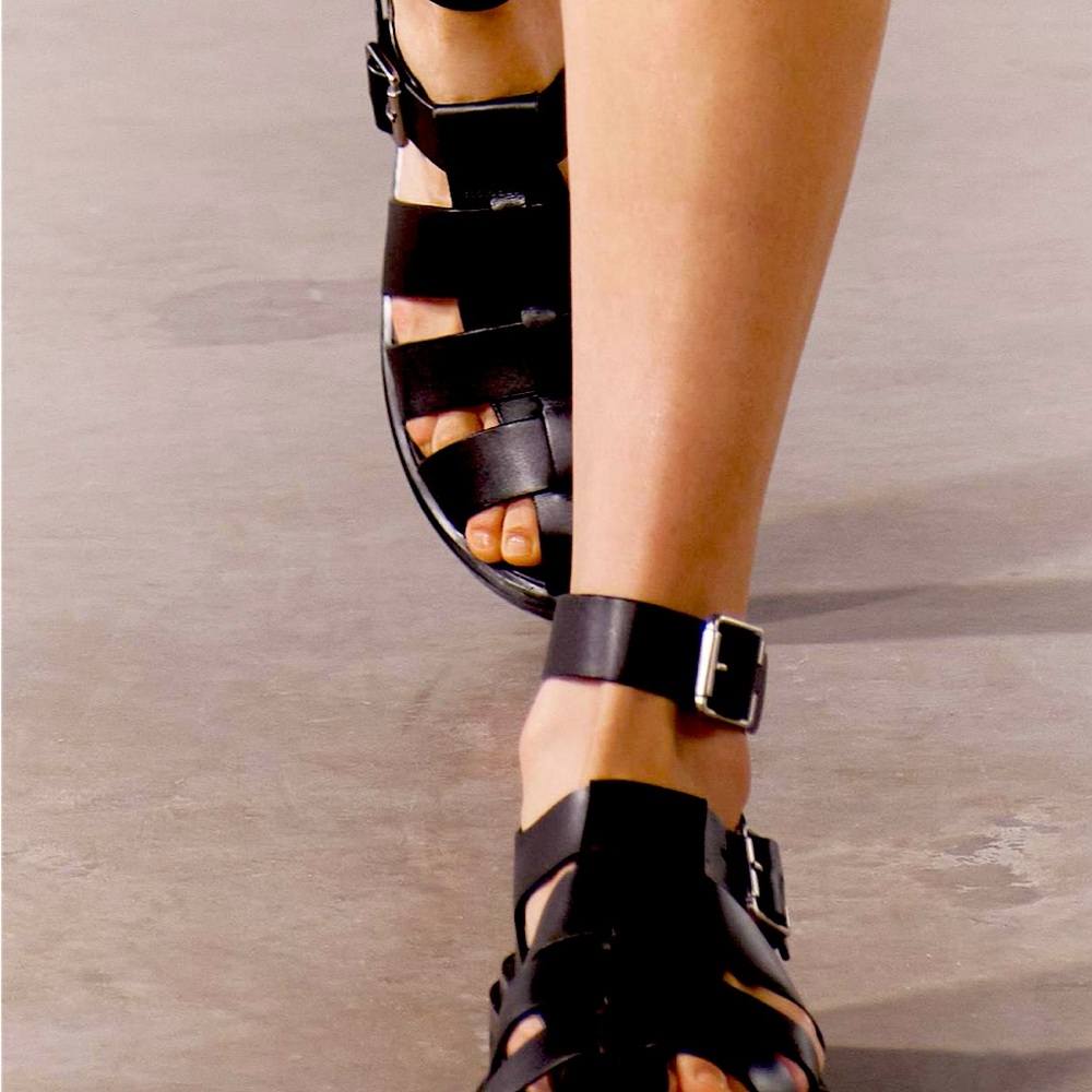 Lug sole Fisherman Sandals NWT Current Season